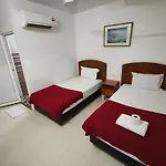 Kota Lodge Guest House